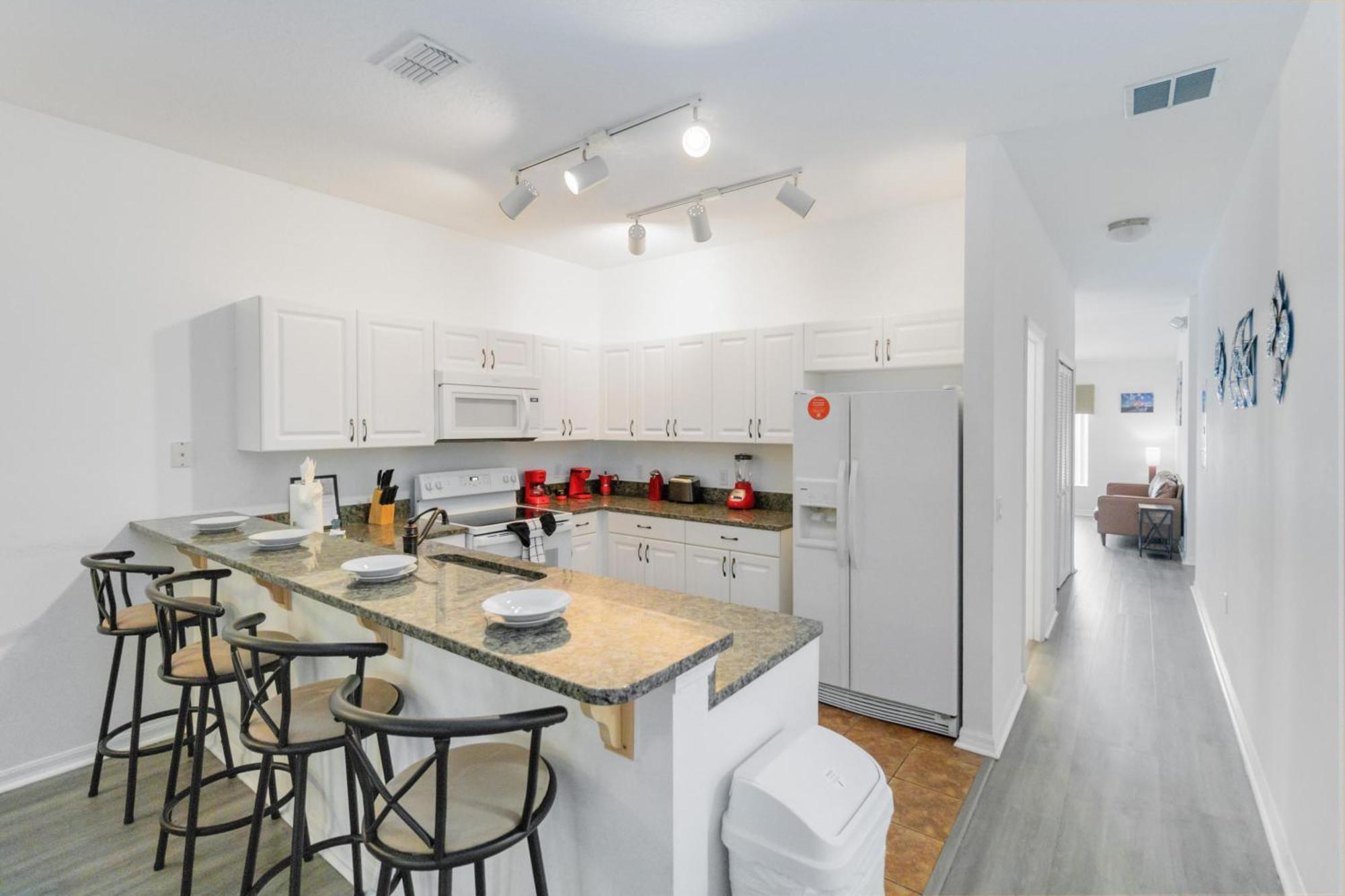 Sand Lake Condo *