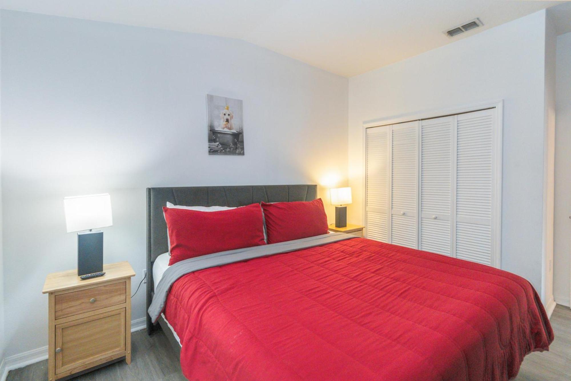 Sand Lake Condo Apartment