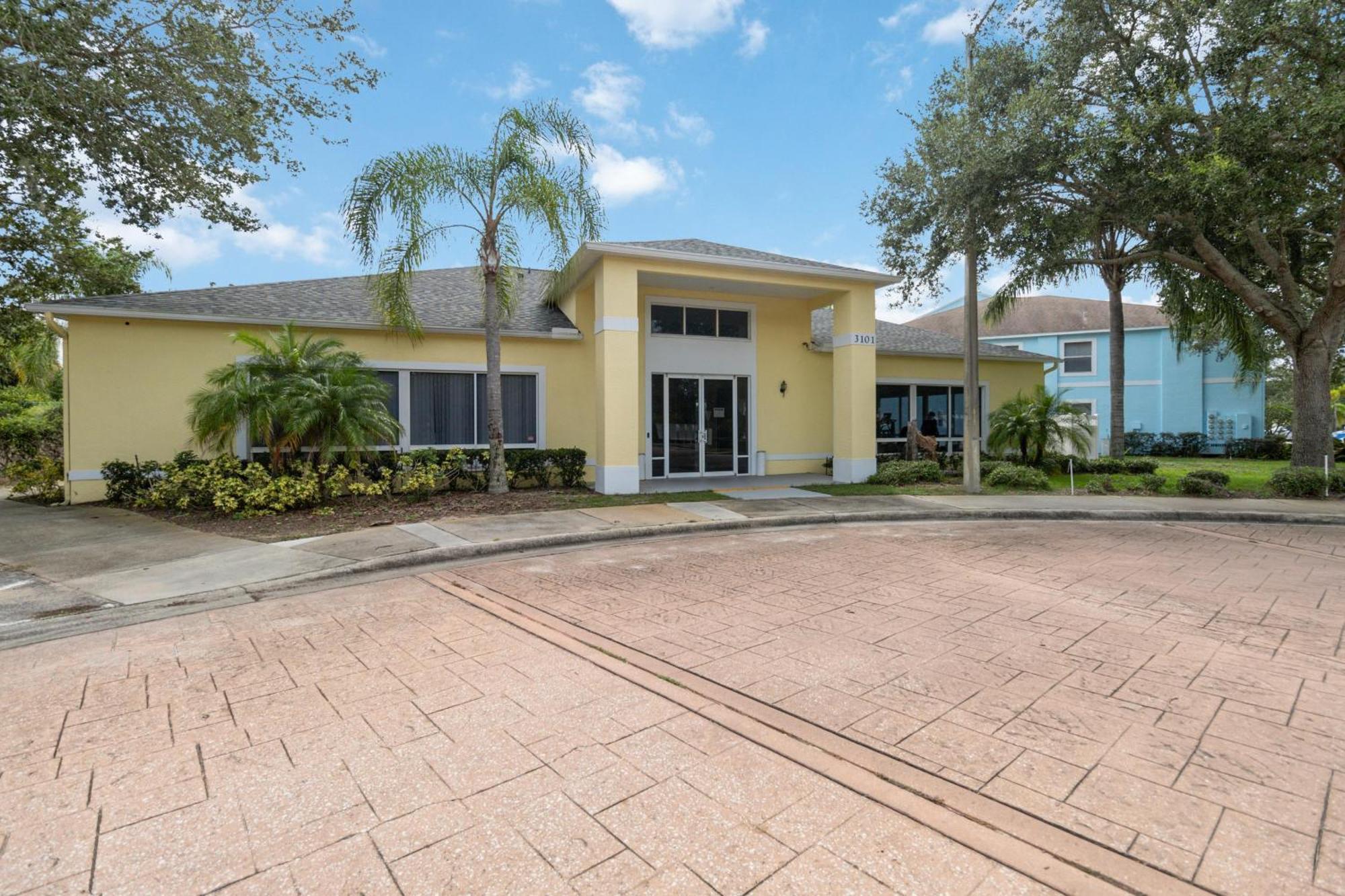 Sand Lake Condo * Orlando